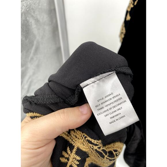 Johnny was S black velvet embroidered kimono coat - Picture 9 of 9